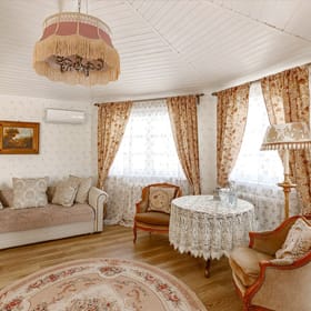 - 20% на все категории номеров в бутик-отеле Суздаля