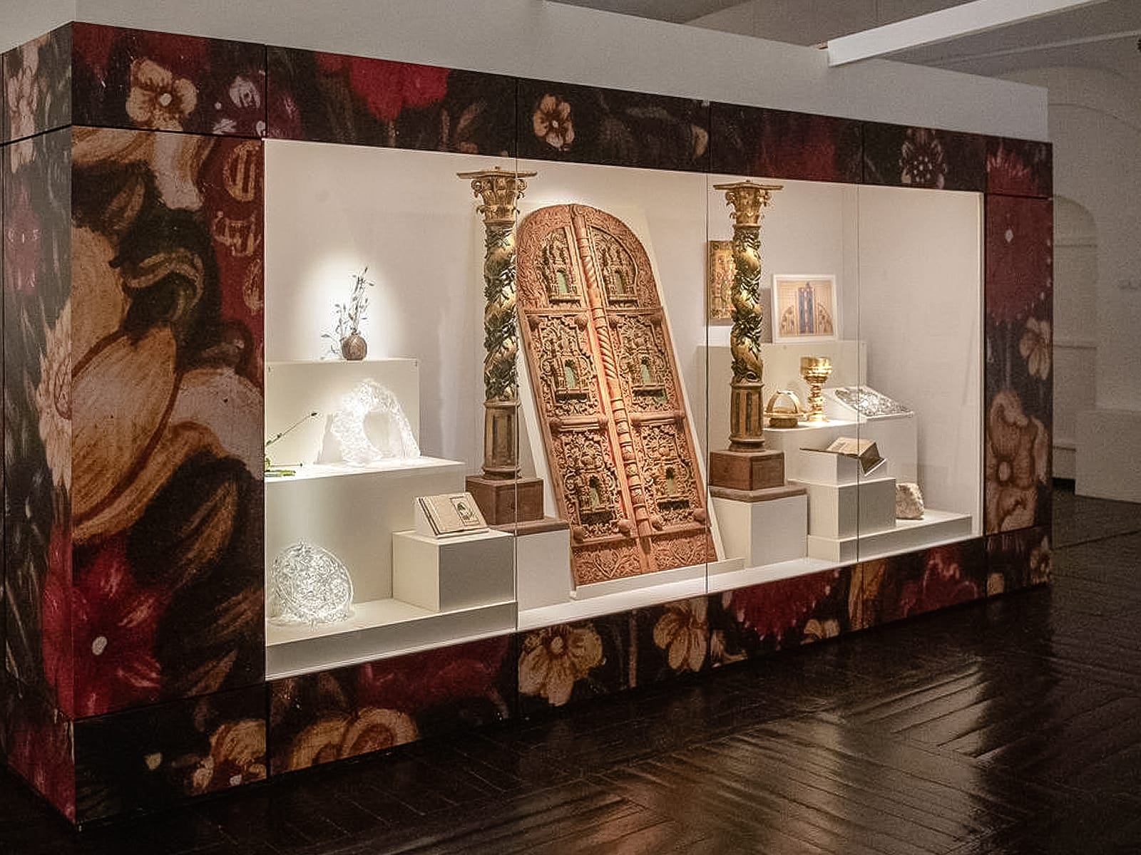 Выставка Я есть цвет