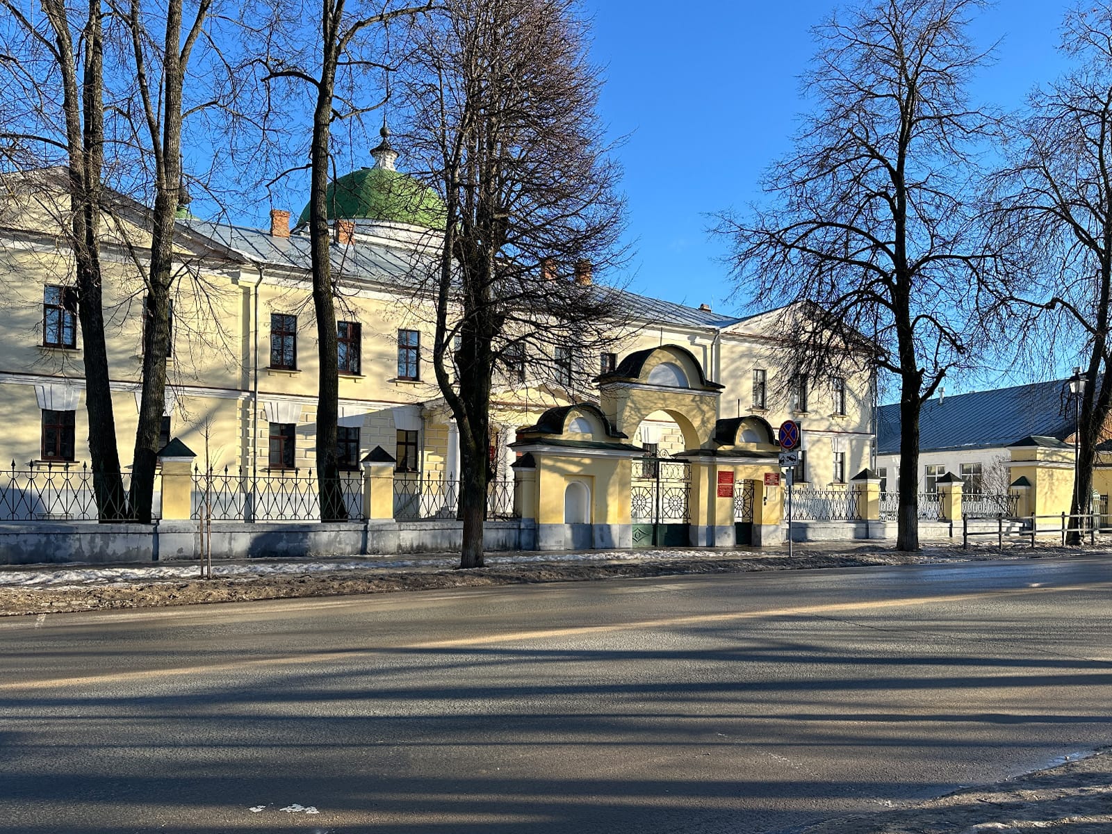 Виды зимнего Суздаля 2025