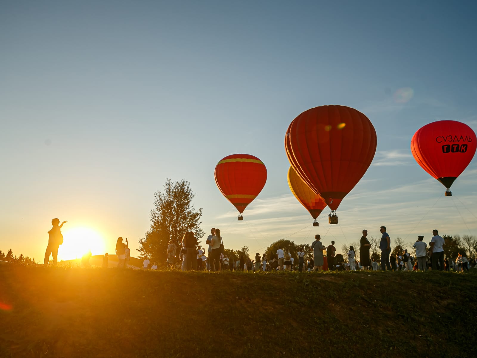 Фестиваль воздухоплавания в Суздале