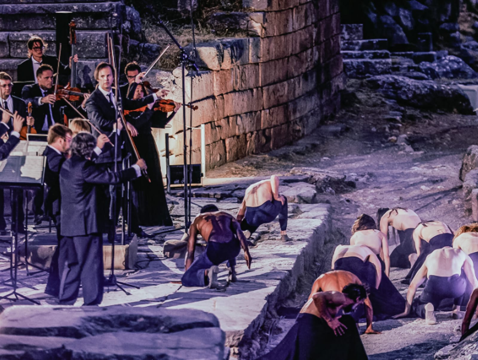 Курентзис и Саша Вальц: Бетховен симфония № 7