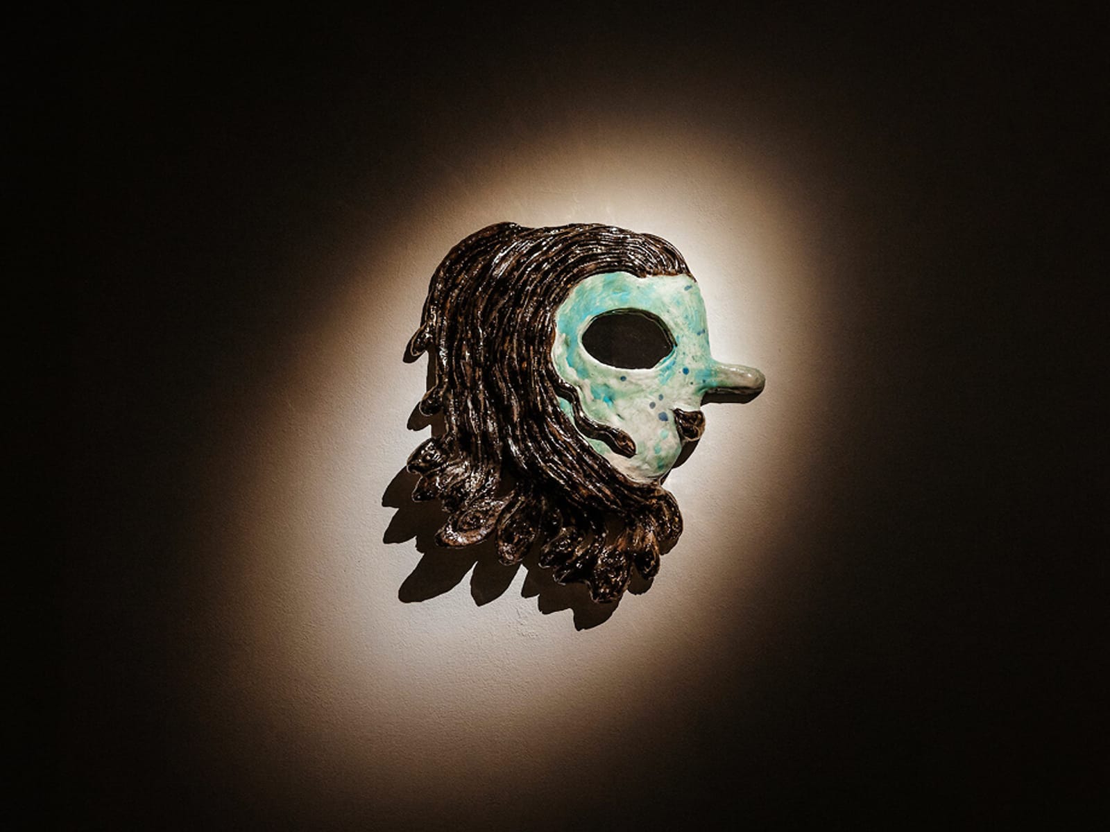 Чистая вода, каменистое дно