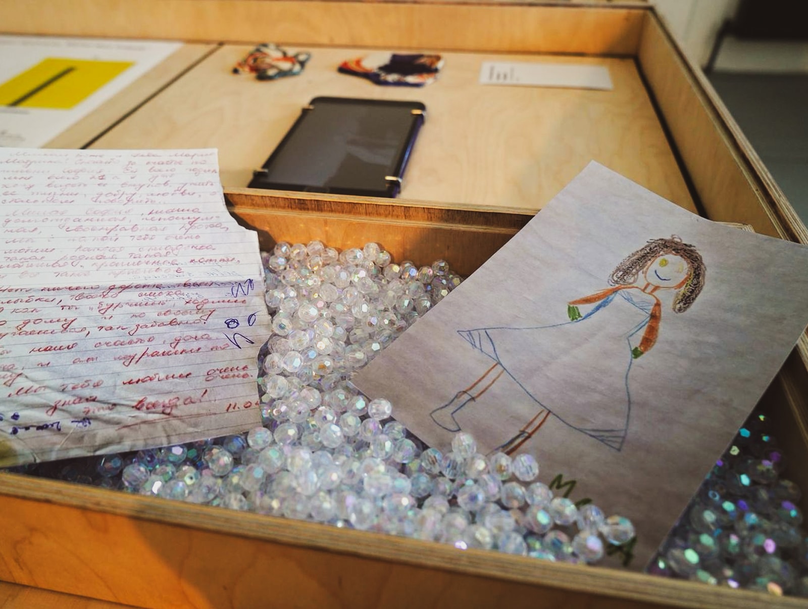 Выставка «Рисунки и истории: ГИТИС в Суздале»