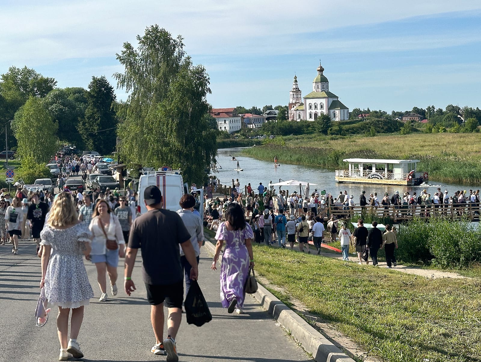 Суздаль побил рекорды: Праздник Огурца собрал 35 тысяч гостей