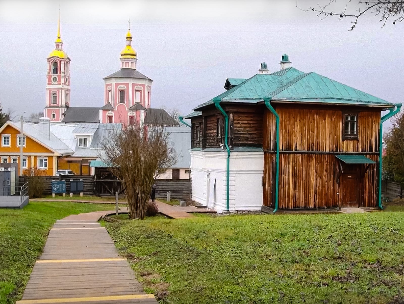 Детский центр &laquo;Дом&raquo;
