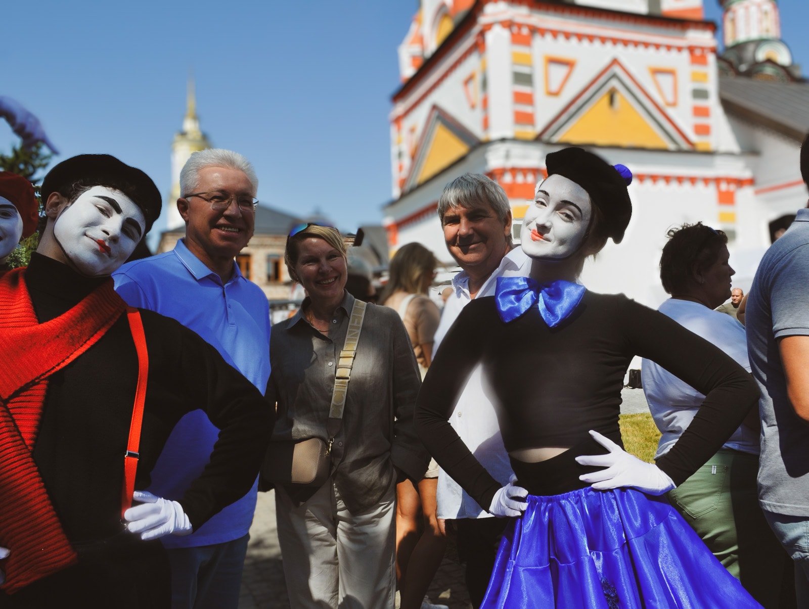 Открытие памятника Бальзаминову в Суздале, Администрация г. Суздаль
