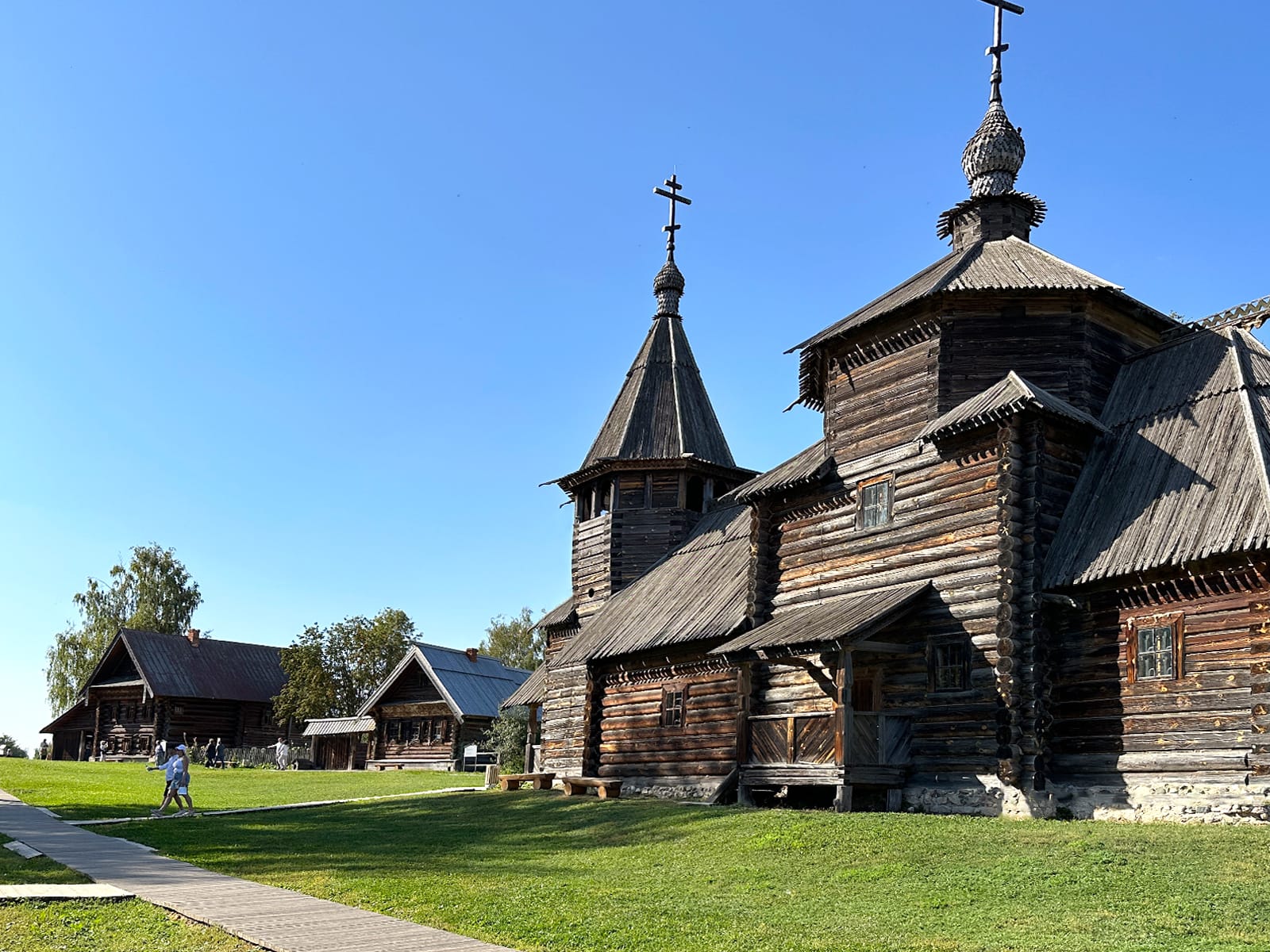 Суздальская Воскресенская церковь