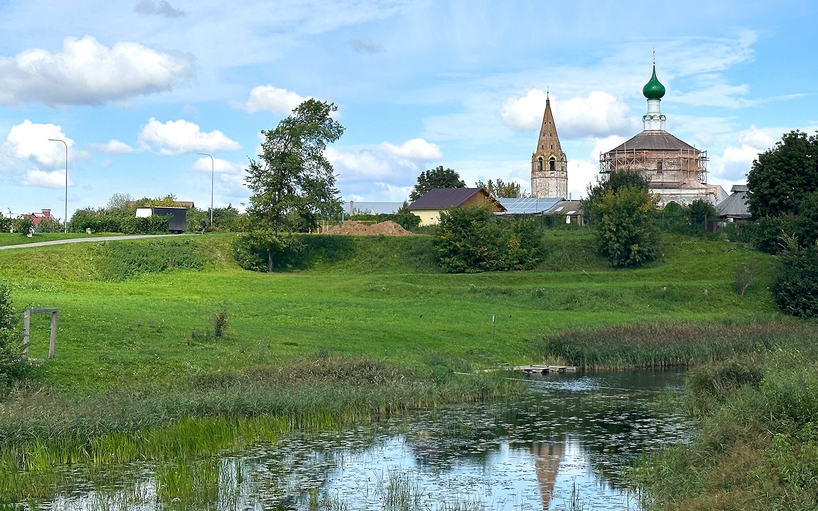 Церковь Козьмы и Дамиана в Суздале в Суздале 2025